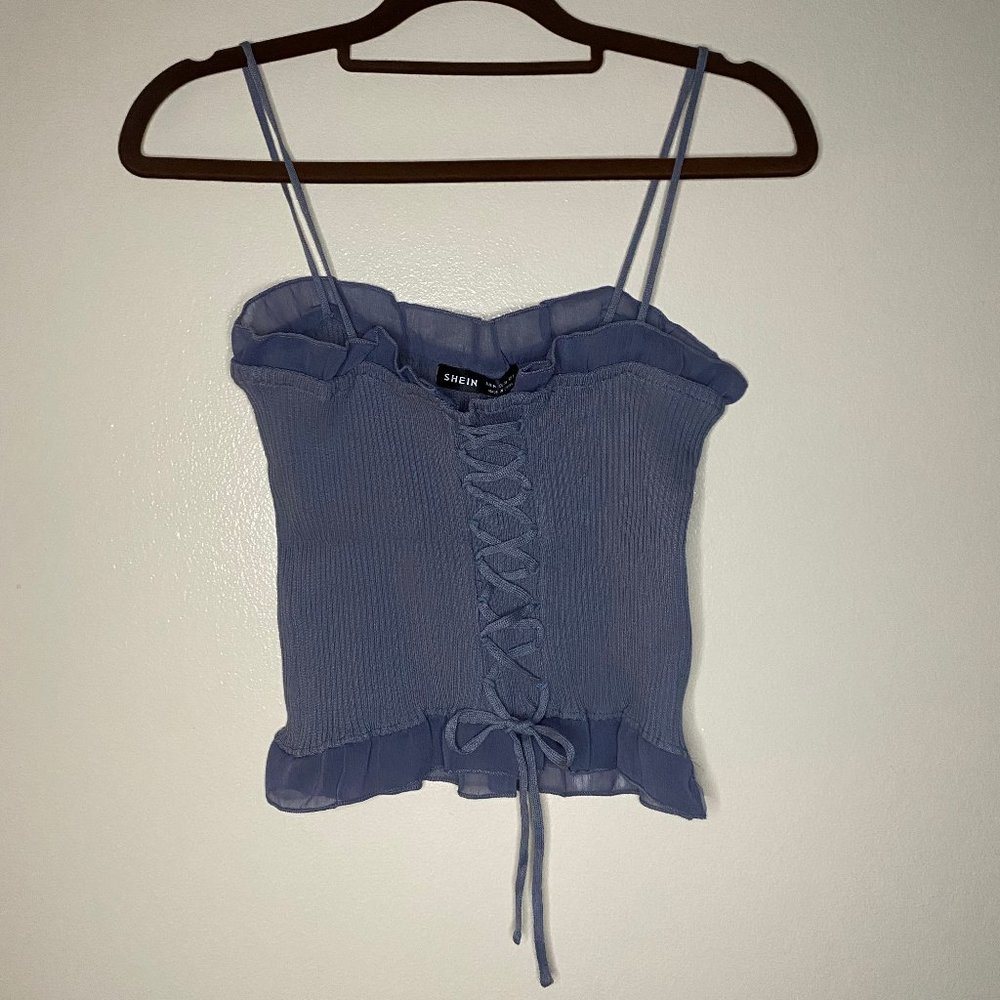 super cute ruffly cropped top
